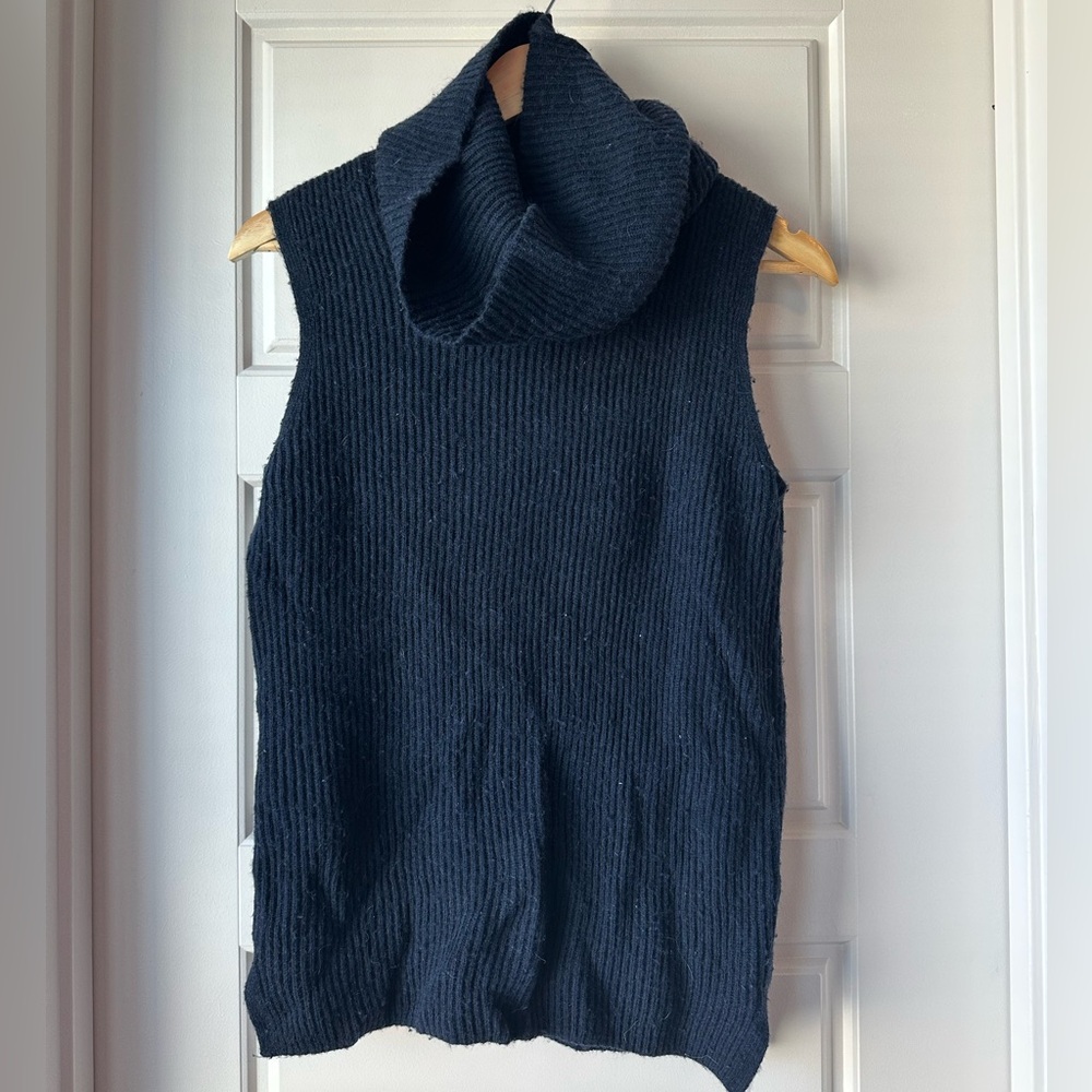 GAP Dark Blue Sleeveless Knit Sweater